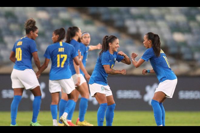 Seleção feminina goleia em segundo amistoso contra África do Sul
