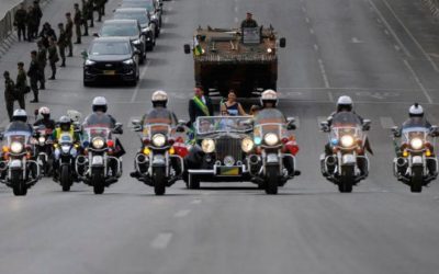 Desfile em comemoração ao Bicentenário reúne multidão na Esplanada dos Ministérios