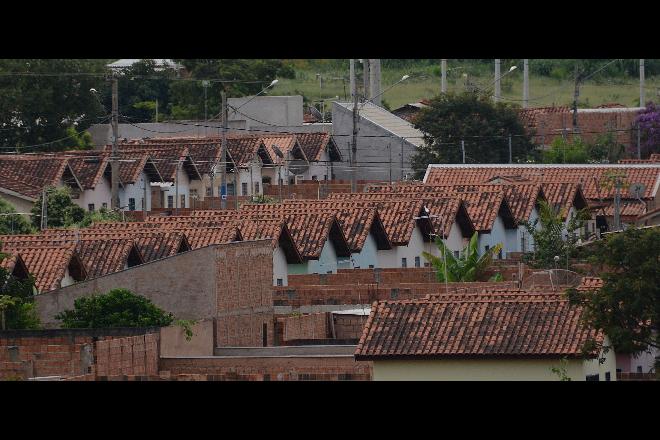 Depósitos futuros no FGTS poderão ser usados para comprar casa popular