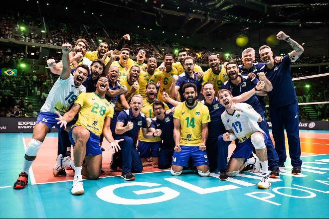 Brasil vence Eslovênia e fica com o bronze no Mundial de Vôlei