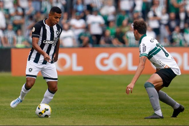 Botafogo desafia jejum em casa diante do Coritiba