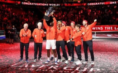 Roger Federer se despede do tênis sem título da Laver Cup, após virada do time Mundo
