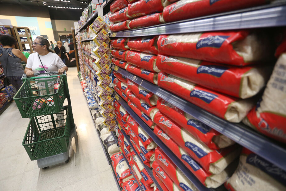 Mesmo com deflação, preços dos alimentos não reduzem