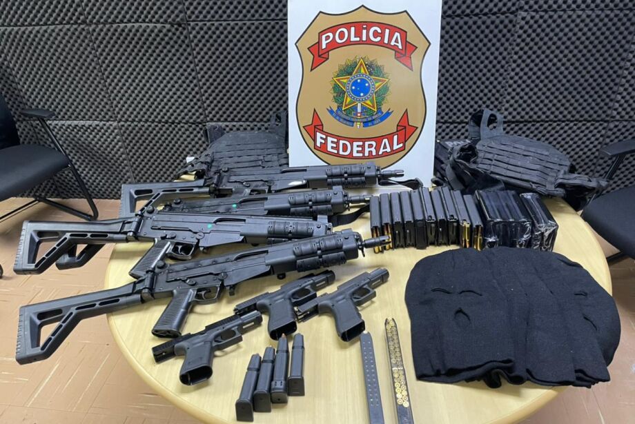 CAC é preso com arsenal de armas que seria usado em roubo na Capital