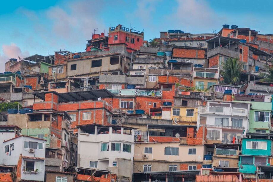 Cufa e Fundação Dom Cabral criam primeira escola de negócios da favela do país