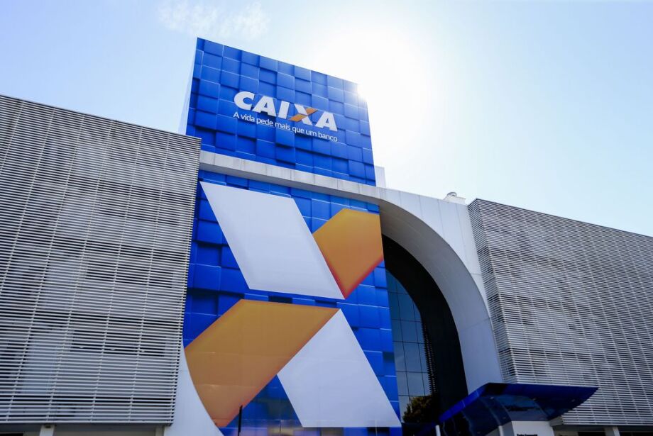 Caixa suspende consignado do Auxílio Brasil por 24 horas