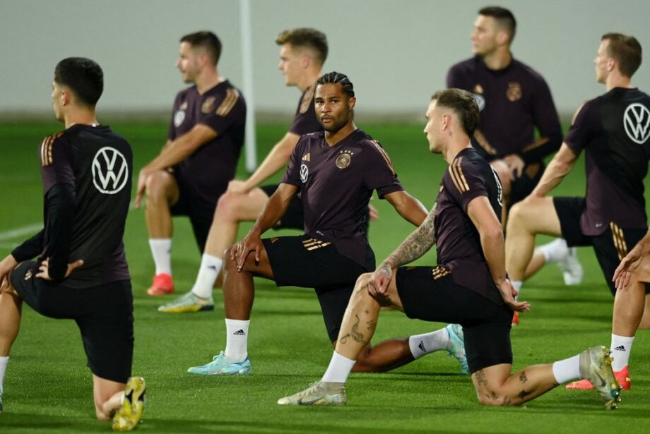 Clássico entre Alemanha e Espanha é o destaque de domingo