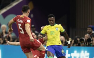 Vini Jr fala sobre sonho de estrear em Copa e elogia Paquetá ‘na volância’