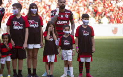 Gabigol antecipa férias e vislumbra a dez do Fla: “Quero ver se o Zico autoriza”