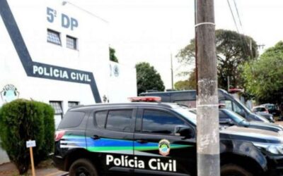 Homem mostra partes íntimas dentro de ônibus em Campo Grande