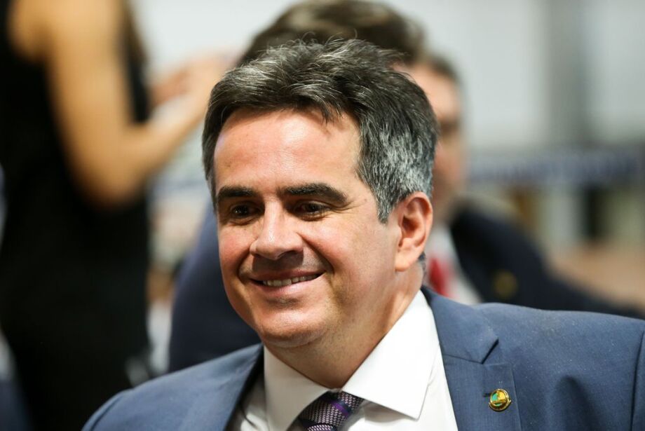 Ministro de Bolsonaro anuncia apoio a PEC da Transição com espaço fiscal para 1º ano de governo