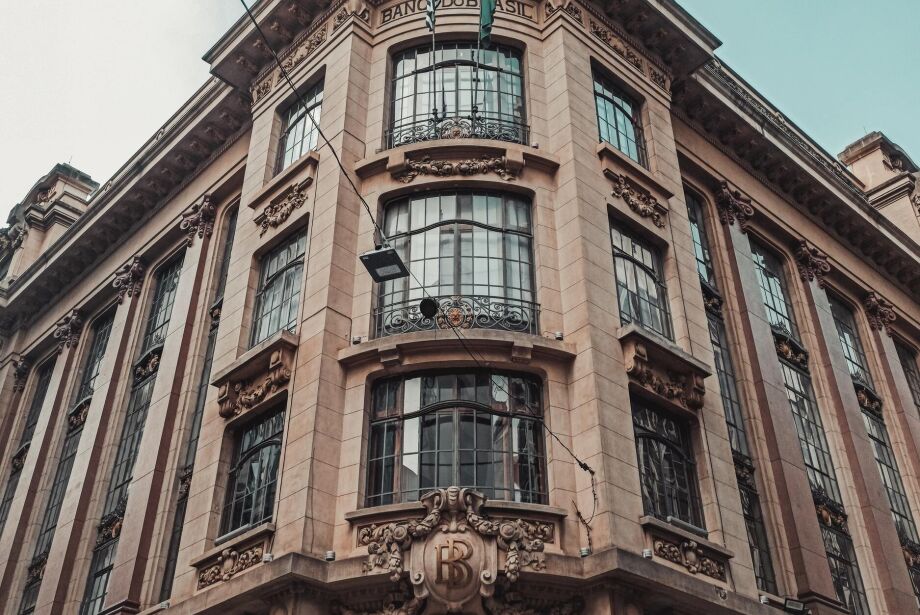 Lucro dos grandes bancos cresce 7,6% e alcança R$ 24,8 bilhões no 3º trimestre
