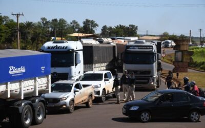 Polícia Federal apreende caminhão e mira suspeitos de organizar protesto em Dourados na última sexta