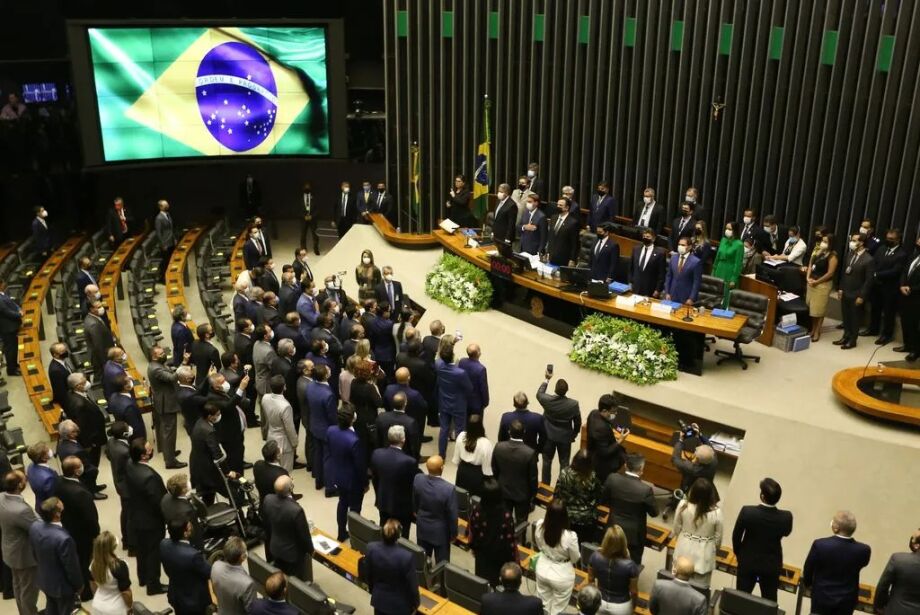 Lula poderá ser obrigado a pagar orçamento secreto, com ameaça do Centrão