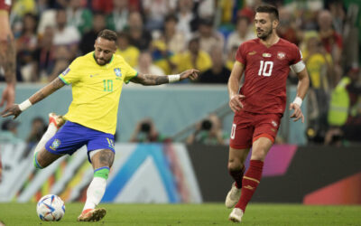 Neymar ainda não voltou a frequentar CT e seleção é cautelosa com oitavas