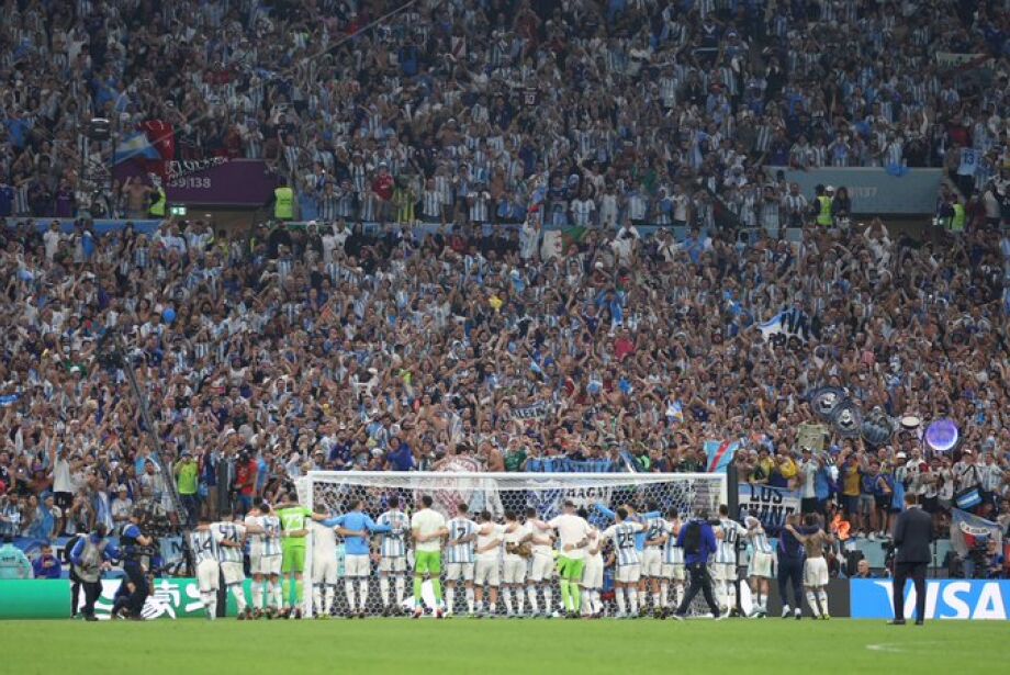 Messi tem atuação de gala, Argentina vence a Croácia e vai à final da Copa
