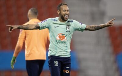 Neymar treina e confirma presença pelo Brasil nas oitavas da Copa do Mundo