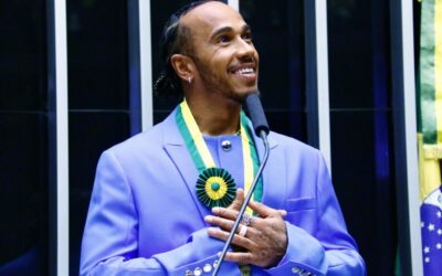 Em ano com carro ‘imprevisível e instável’, postura de Lewis Hamilton é elogiada por Toto Wolff