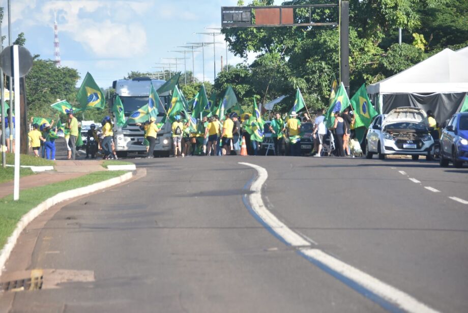 Manifestantes se empolgam com invasão em Brasília e voltam às ruas