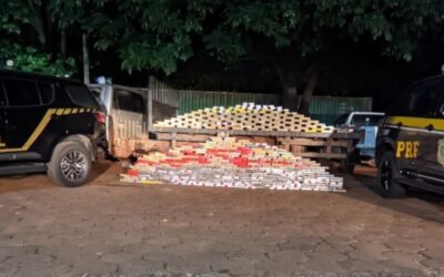 Caminhão carregado com 402 quilos de cocaína bate em guincho da Polícia Federal e dupla é presa