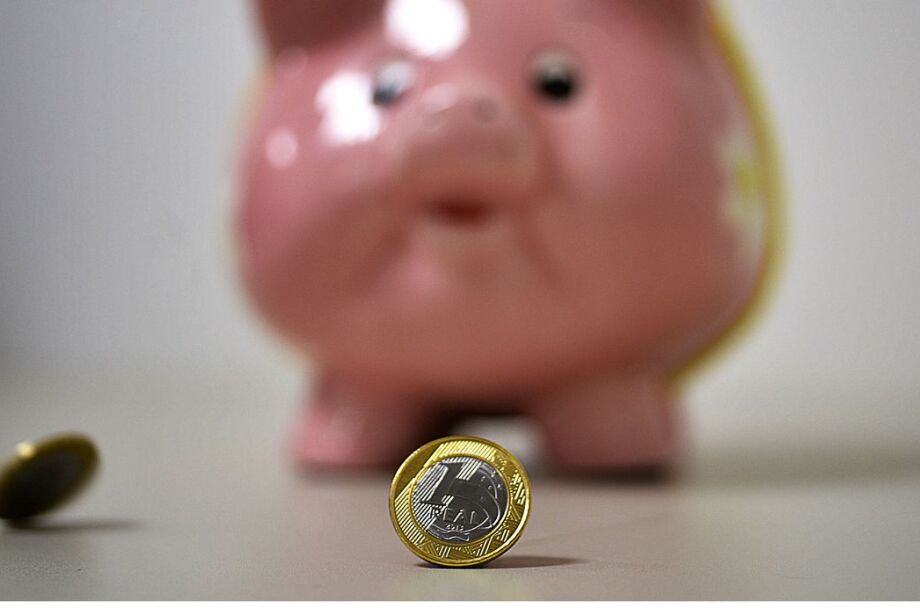 Poupança rende mais que inflação pela primeira vez desde 2018