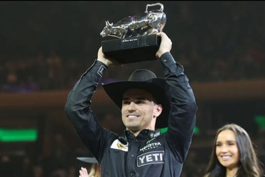 Em volta, José Vitor Leme vence etapa de Nova Iorque da PBR