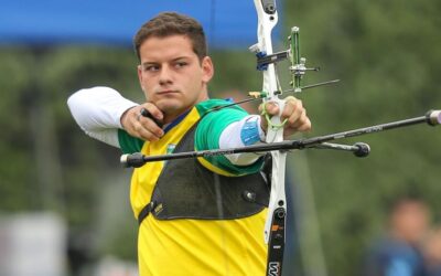 Marcus D’Almeida assume liderança do ranking mundial do tiro com arco