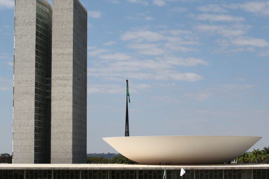 Câmara dos Deputados cria mais cinco comissões permanentes