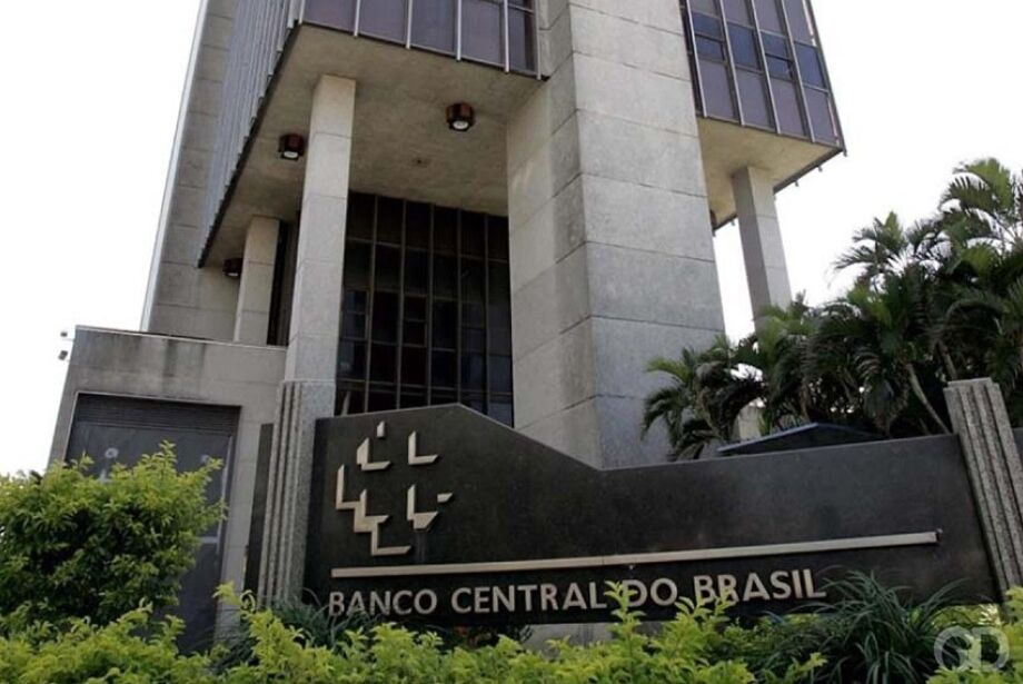 Banco Central recebe críticas por juros altos e novos diretores serão 1º teste no Congresso