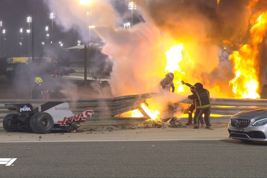 Em exposição, Fórmula 1 exibe destroços do carro de Grosjean após a batida no GP do Bahrein de 2020