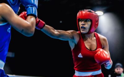 Bárbara Santos vence na estreia e vai às quartas do Mundial de Boxe