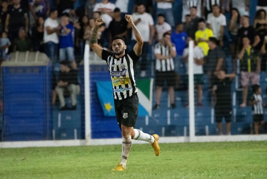 Operário quebra jejum de 32 anos, embolsa R$ 900 mil e garante vaga na 2ª fase da Copa do Brasil