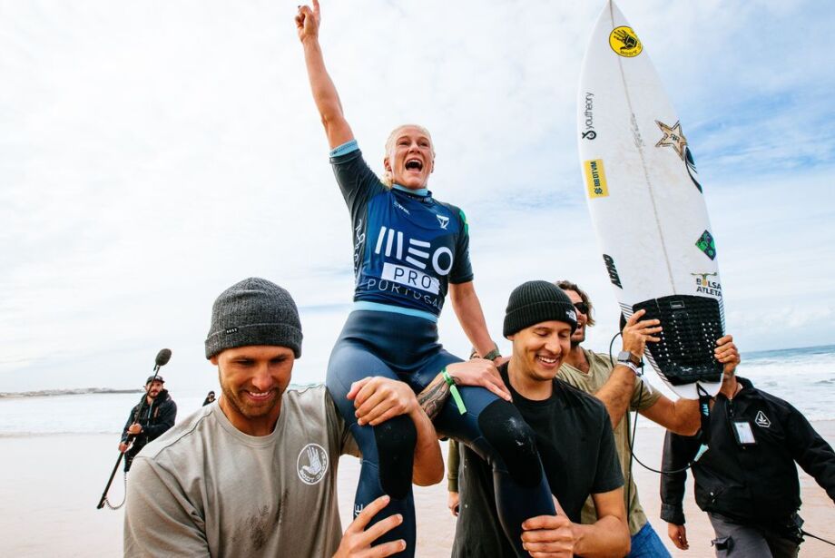 Surfe: Weston-Webb avança às quartas e Medina às oitavas em Peniche