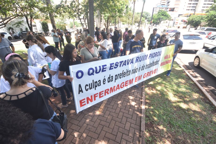 Piso da enfermagem será debatido na Câmara com ministros e representantes do setor