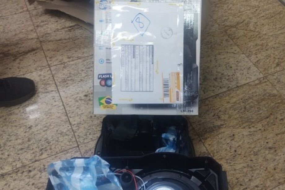 A Polícia Federal de MS investiga envio de cocaína pelos Correios por meio de encomenda