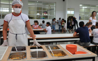 Merenda escolar consome, por mês, 180 mil toneladas de hortifrúti da agricultura familiar