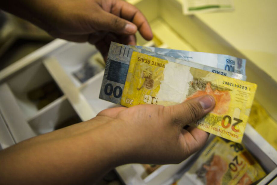 Mais de 70% dos reajustes salariais superaram a inflação em 2023