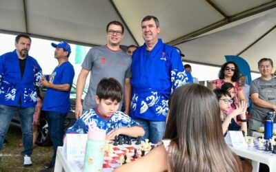 Governo vai bancar cirurgia estética em adolescentes vítimas de bullying