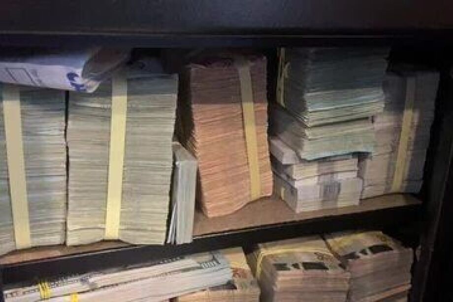 PF apreendeu mais de R$ 4 milhões em operação que mira aliado de Lira