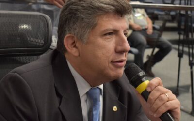 Lidio Lopes repudia fechamento das escolas cívico-militares