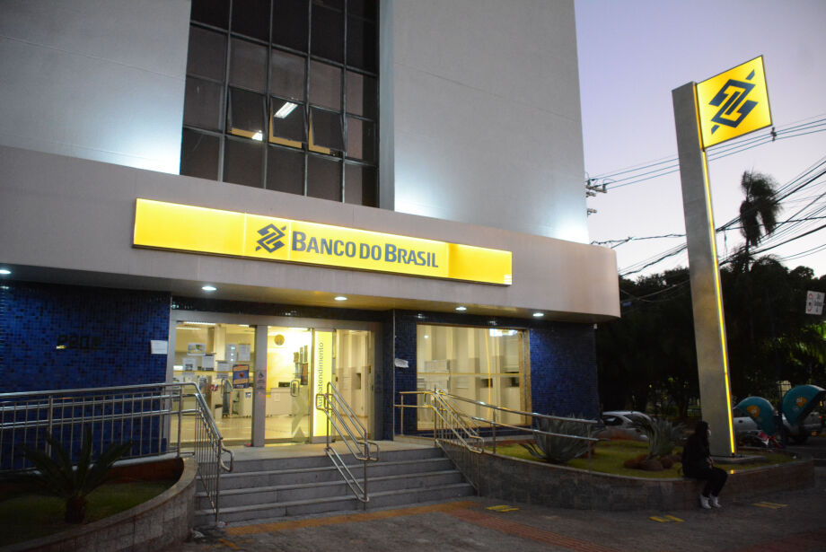 Lucro dos quatro maiores bancos listados cai 8,7% no 2º trimestre, a R$ 24,3 bi