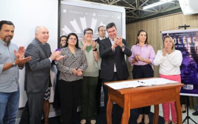 Governo lança campanha e firma parcerias para enfrentamento à violência doméstica e familiar