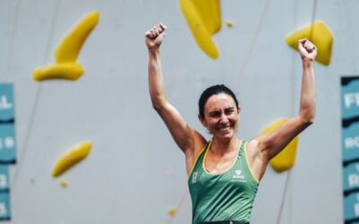 Marina Dias leva ouro inédito para o Brasil no Mundial de Paraescalada