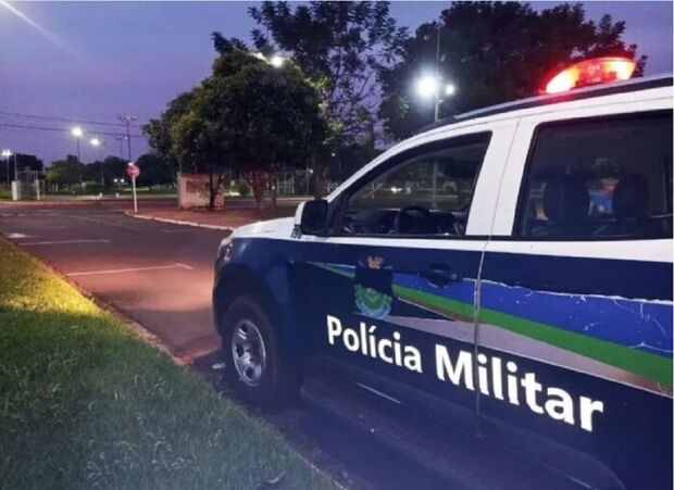 Homem vai preso após embriagar o filho de 14 anos em Paranaíba