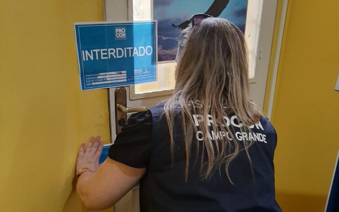 Procon interdita estabelecimento que atendia como correspondente financeiro sem autorização do Banco Central