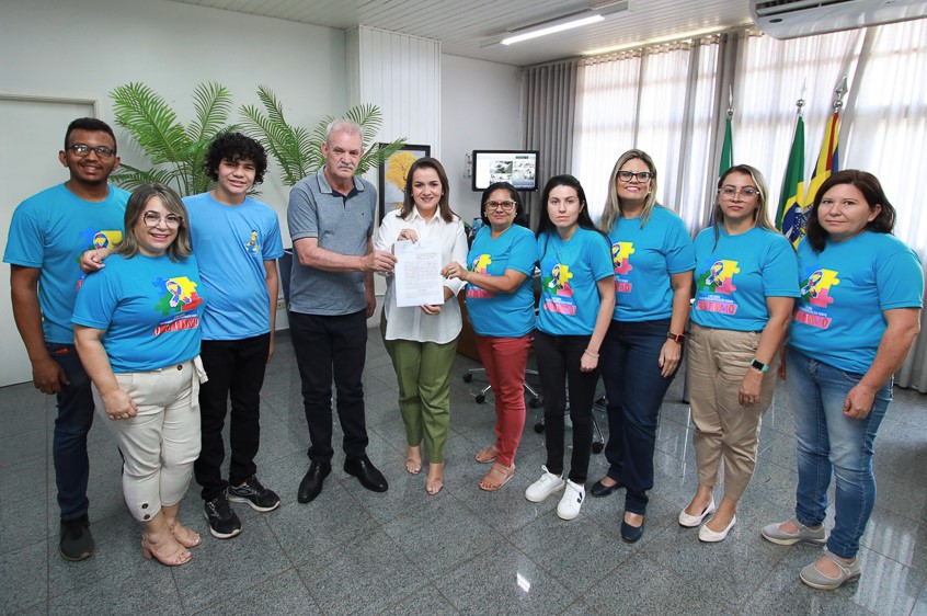 Prefeitura cede terreno para construção da nova sede da Associação que cuida de pessoas com Transtorno do Espectro Autista