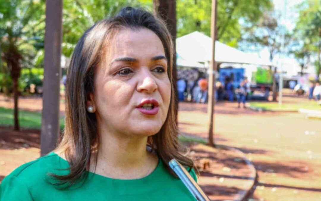 Adriane Lopes sanciona último Refis de 2023 com 90% de desconto; saiba como pagar os débitos