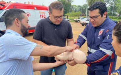 Aprender as manobras de desengasgos e primeiros socorros salvam vidas