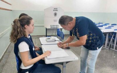 Com 114 candidatos na disputa, eleitores votam para eleger conselheiros tutelares em Campo Grande