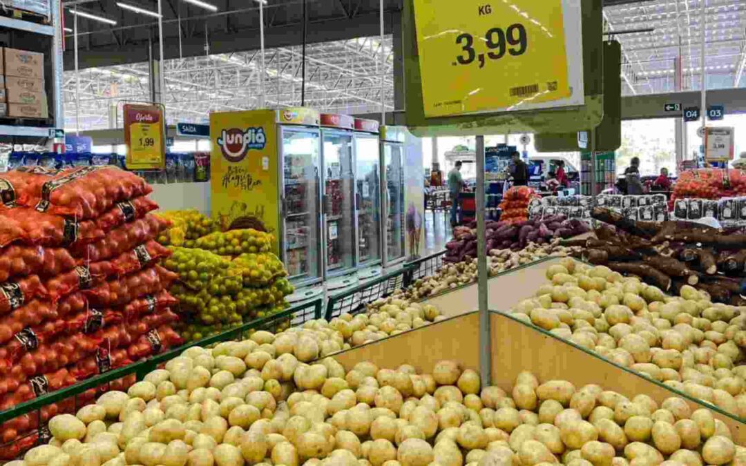 Mercado, ônibus e banco: Confira o que abre e fecha em Campo Grande